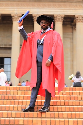 Gao graduating